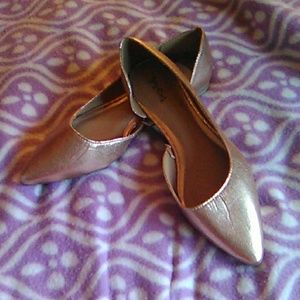 Liz Cole rose gold shoes